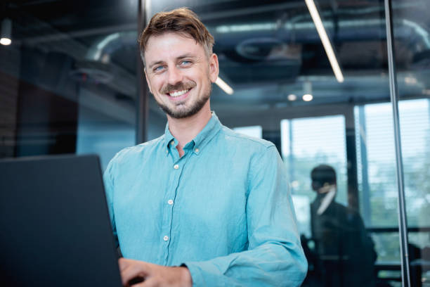 Mastering the First Impression: Your intriguing post title goes here gettyimages-2151260191-612x612